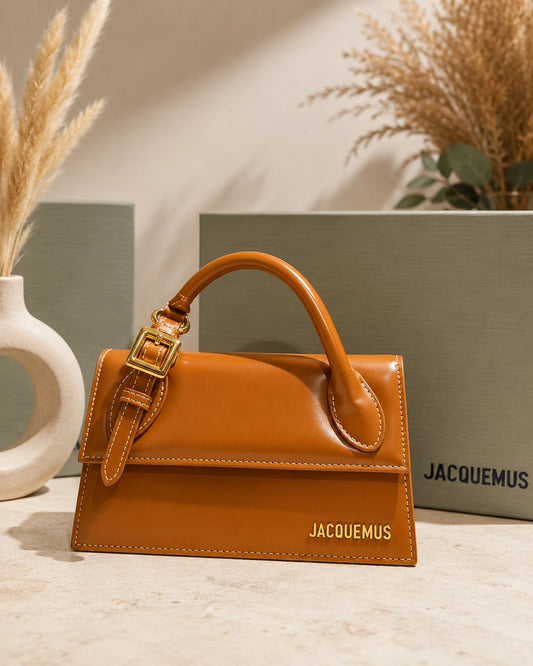 Jacquemus Le Grand Bambino