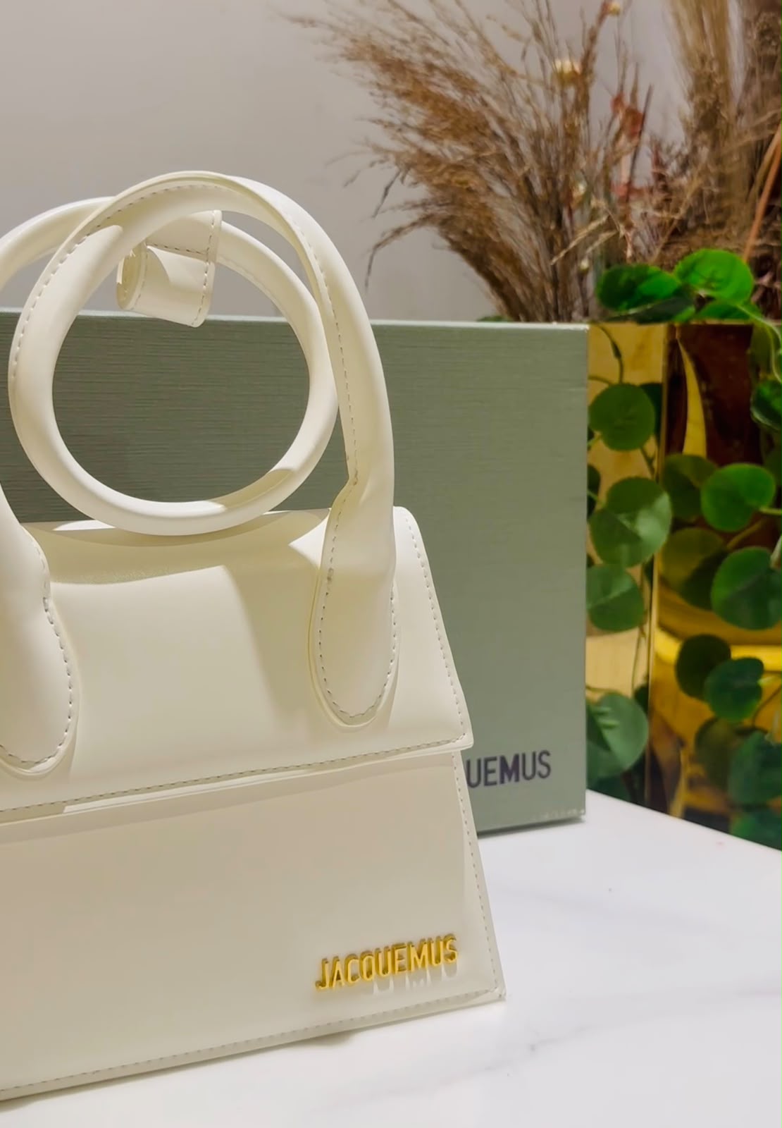 Jacquemus Le Chiquito